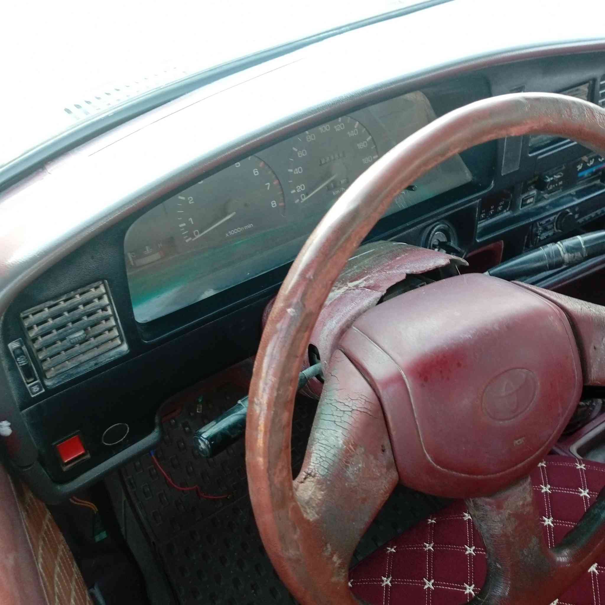 سياره بيكم موديل 92 رقم بغداد سنويه مجدد مشروع وطني مصبوقه للجماليه اثر جراد مكفوله من ظربه وشاصي مكفول ومحرك وكير سعر 55 ورقه تحويل مباشر مكان كوت مركز محافظه قرب مستشفى الكرامه ***********و***********
