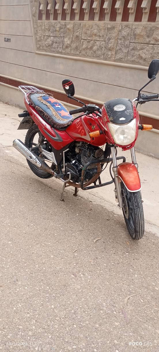 للبيع او مراوس حسب لقناعه  موطور سايم موديل 2017 لا مرقم ولا مكمرك شغال  نكره سلف ما ناقصه شيء الاستفسار خاص او عله الرقم ***********
