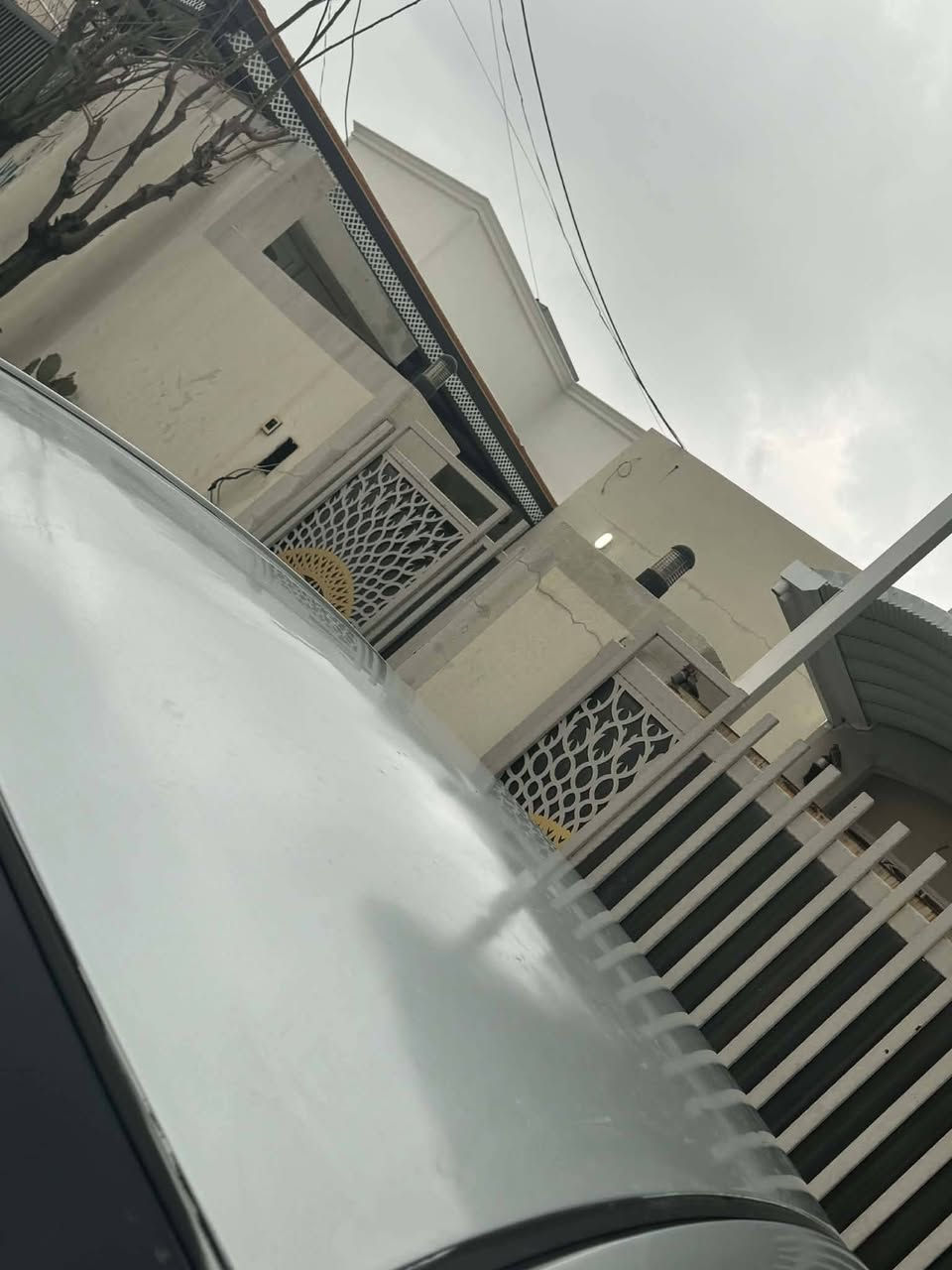 هۆندا ئەڤانتی  مۆدێل 2008
مەکینە 16 دکشن بەرز خاوێن مالی دۆست ، گێڕ و مەکینە بەشەرت ، پێش و پشتی کەپسە لێدراوی نیە ، سەقفی بواخی ئەمریکایە ماحچونی نیە ، قەپ و قوپی نیە، کەڤەر گۆڕاو نیە  کێشەی مەدەنی بەشەرت
نرخی 46 گەڵا و مامەڵەیێکی زۆر کەم
*********** , viber Whatsapp
