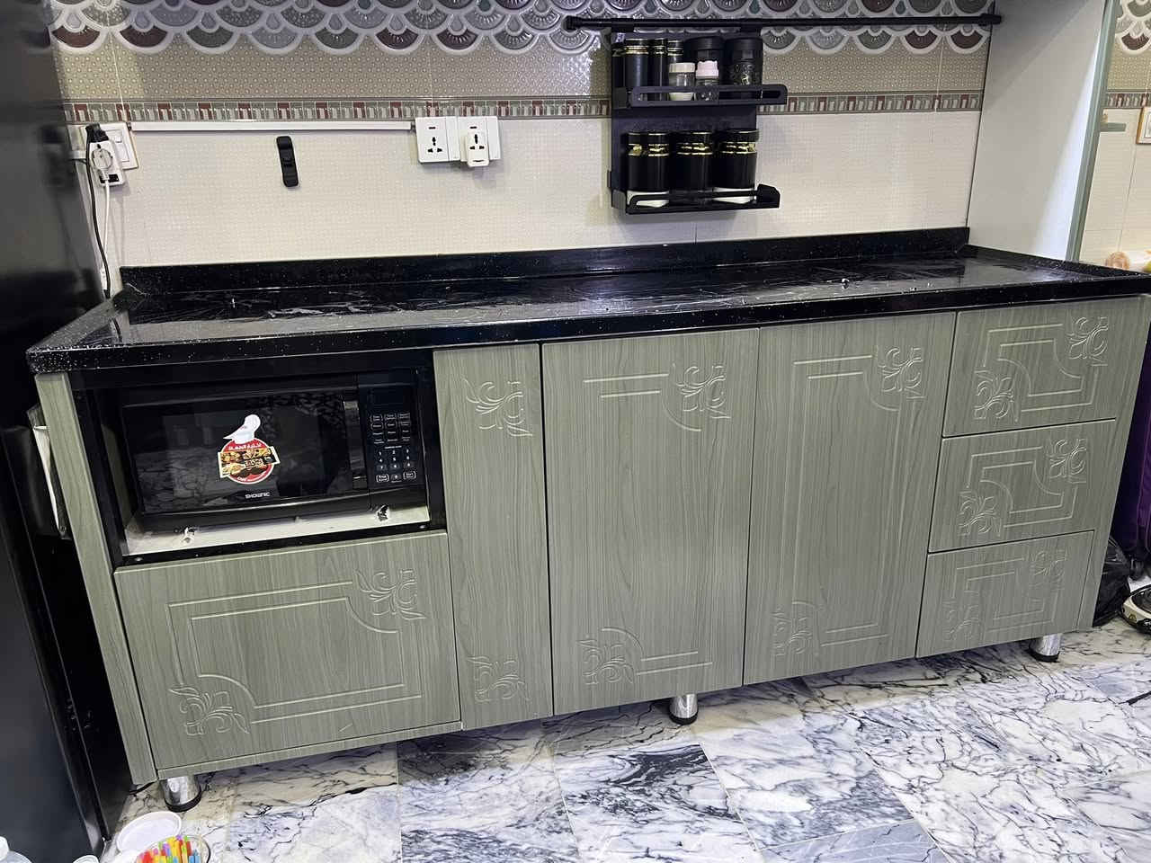 للبيع كاونتر للتواصل خاص لمعرفة السعر


**إذا كنت صاحب هذا الإعلان وتريد حذفه لأي سبب، رجاءا أرسل رسالة إلى الدعم الفني**