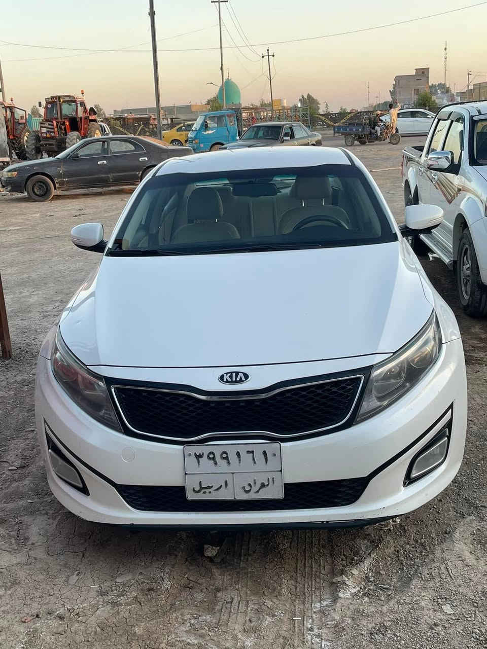 السلام عليكم كيا اوبتما موديل ٢٠١٦ خليجي محرك ٢٠٠٠ دوش للبيع رقم اربيل السيارة جاهزة من كلشي مابيها اي نقص بيها فقط جاملغ الامامي نص من عنده عالبارد السعر ١٤٠ مكاني بغداد الحسينية تلفوني ***********
