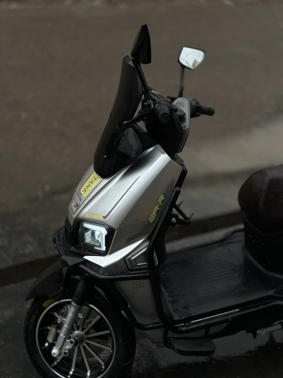 سلام عليكم 
دراجه صاعقه للبيع 
العنوان بغداد العامريه 
***********
