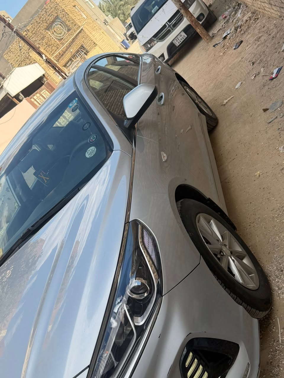 السلام عليكم سوناتا ٢٠٢٢ ماشيه ٧٧ الف 
سوناره مثل ما موضح بل صور جاهزه السياره فلاتر جديده ما ناقصه اي شي 
مكاني ديوانيه 
السعر ١٣٨ وبيه مجال 
***********
