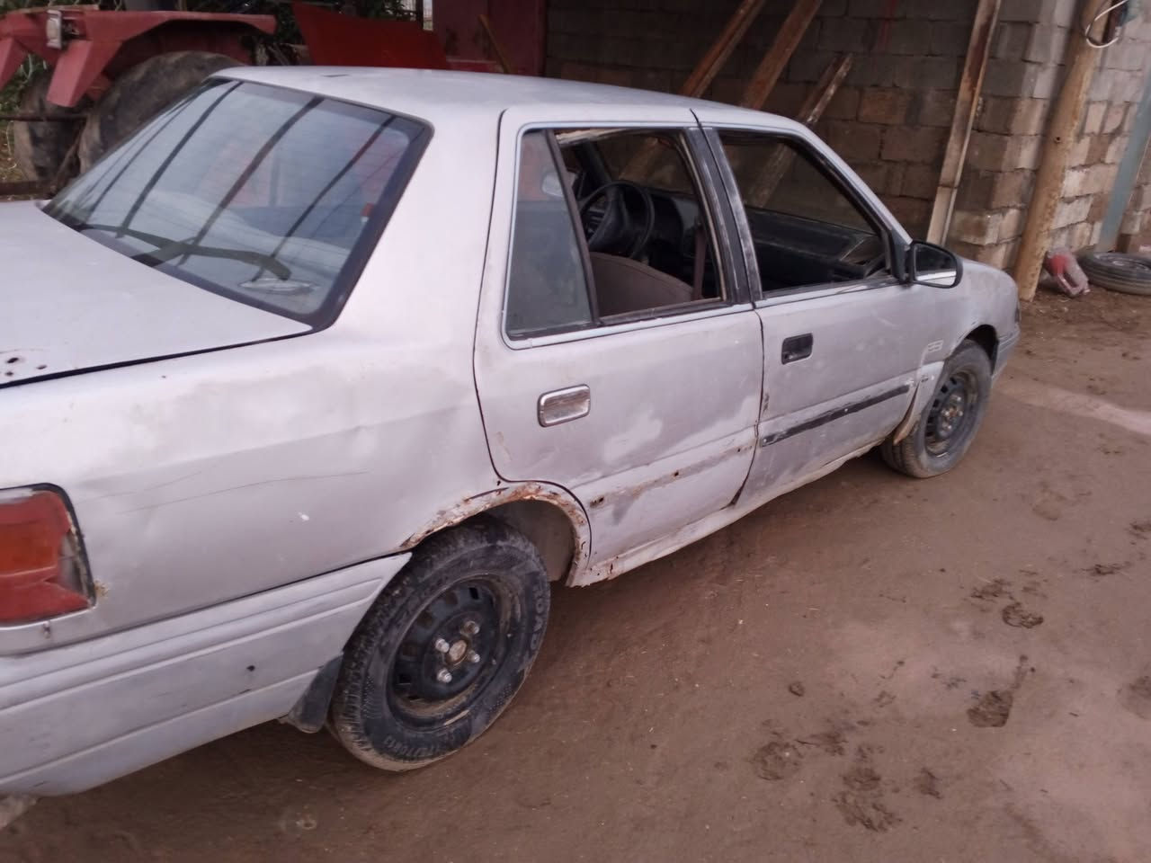 سلام عليكم ورحمه الله وبركاته بسبب المواعيد الكاذبه ارجع عيد النشر للبيع اكسلال النترا موديل 93 رقم كربلاء راعيها ما اندلهه ابيع لك بدون تحويل باتري جديد تايرات نظيفه جديده بس لا احد تعبان سياره خير من الله ماله تروح بيها   شغلك  وترجع بيه رقمها الماني سنوي تنافذه بال 2019 السعر 12 ورقه وبيها مجال العنوان بغداد اليوسفيه
رقم الهاتف ***********
