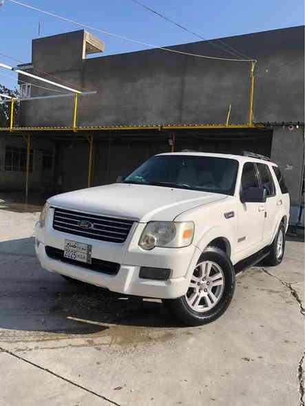 فورد ئيكس پلوره موديل 2008نمونه له جواني هيچي پيوه نيه و پاشوپيشي كه پس گير مه كينه به شه رت بوزانياري زياتر📞*********** بشدار
