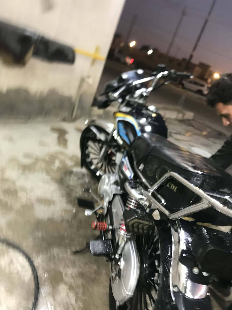 السلام عليكم دراجه للبيع زنجيل سعر 800او مراوس


**إذا كنت صاحب هذا الإعلان وتريد حذفه لأي سبب، رجاءا أرسل رسالة إلى الدعم الفني**