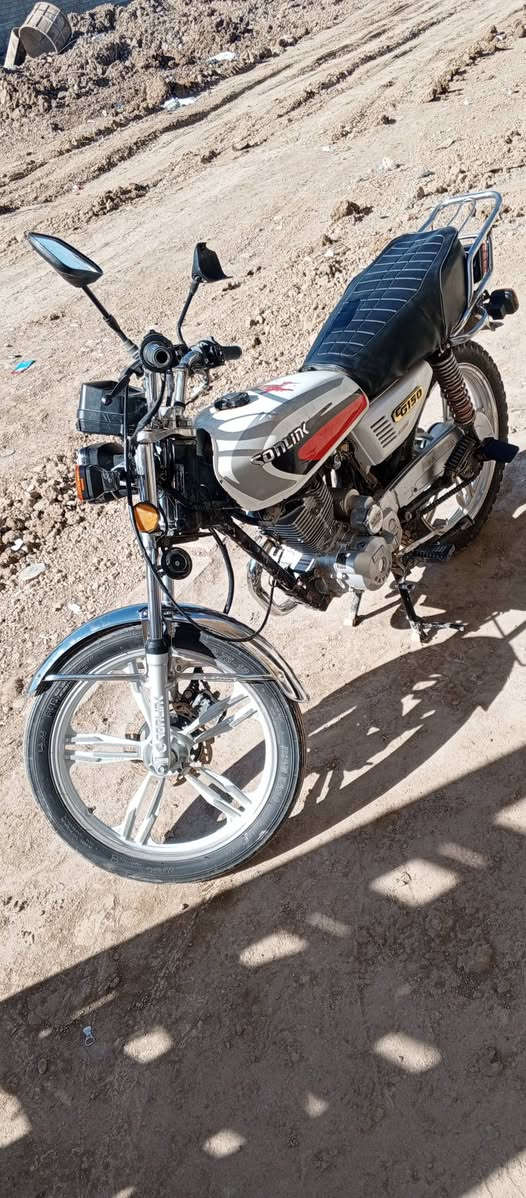 *********** سلام عليكم دراجة سيفان موديل 2020 ختم سونك السعر 450 وبيه مجال قليل نكرة  سلف كهربائية شغالة المكان بعقوبة المفرك
