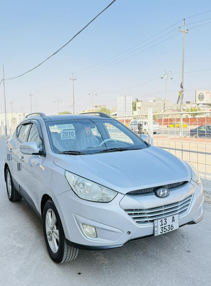 سلام عليكم هيونداي توسان 2010
وارد خليجي داخل لونين بدون ضربه وصبغ وتبديل
بيه بارد بسيط وشخوط بسيطه سونار مرفق  
محرك 2000 دوش بنراما اشايره بلمري
تخم تاير جديد تبريد تدفئه كلشي شغال
رقم ميسان الجديد مميز مشروع وطني 
سياره جاهزه كل نقص مابيه سعر 118 
وبيه مجال للشراي ***********
العنوان بغداد المشتل او شارع فلسطين
