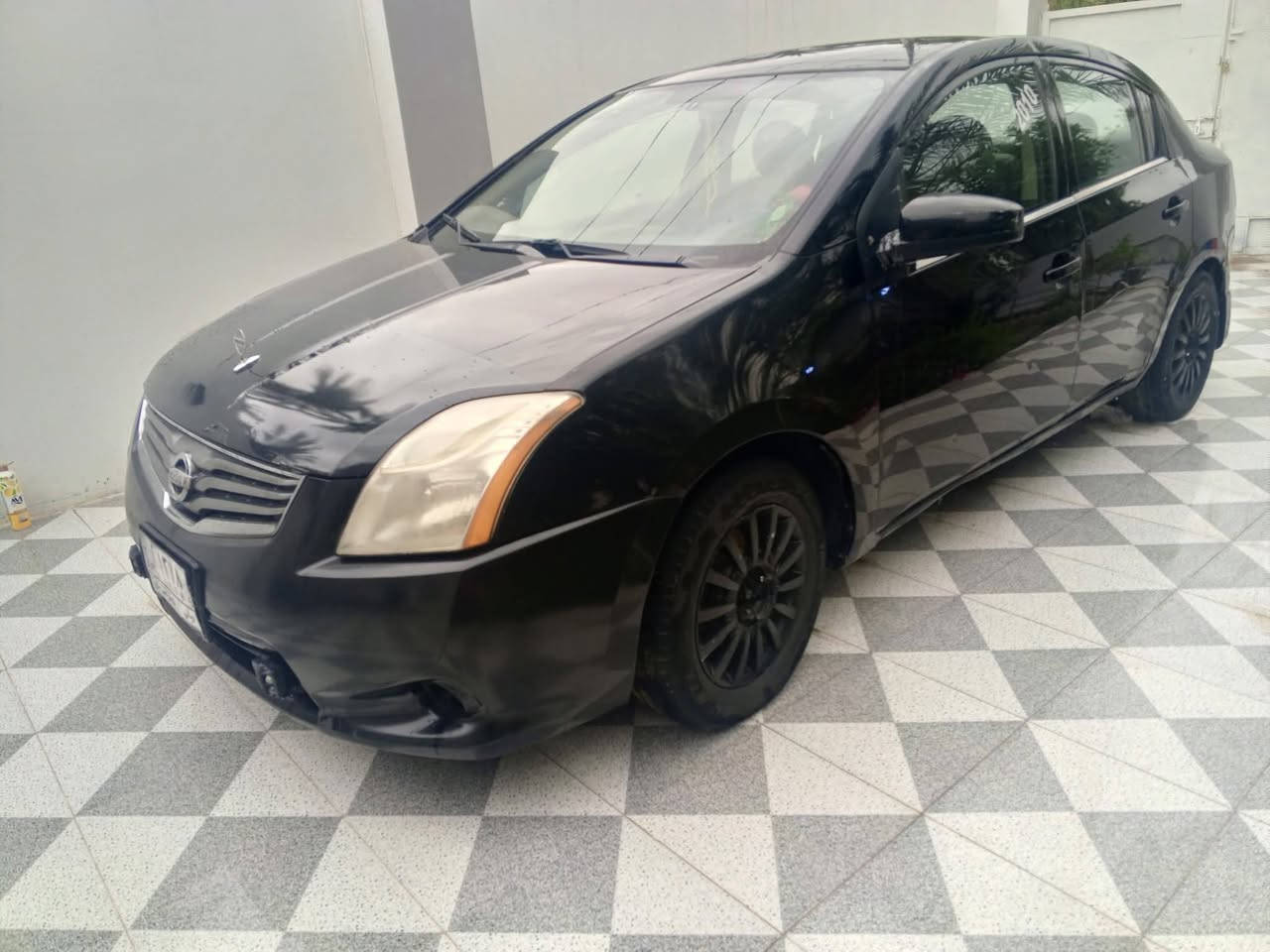 سلام عليكم
نيسان سنترا 2008 للبيع شرط التحويل 
كير و مكينه جدد 
مكان السياره ديالى/بعقوبه
سياره بيها ملاحظات بسيطه السعر 55 وبيها مجال للطيبين 
للاستفسار الاتصال على *********** متوفر واتساب
