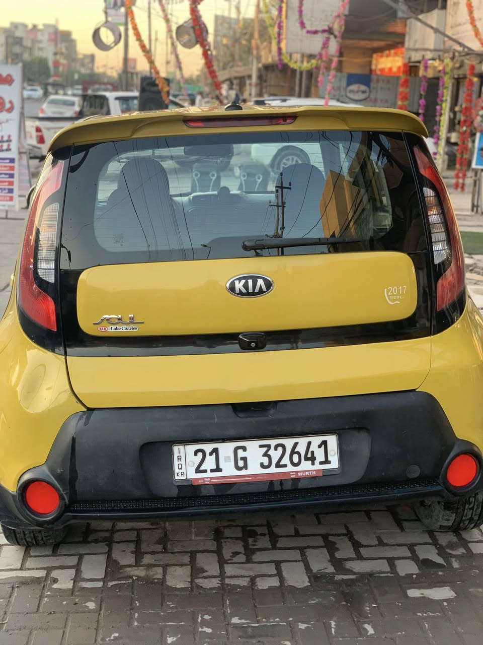 سلام وعليكم للبيع كيا صول موديل 2014 سياره خير من الله صدر جديد كير محرك خير من الله السعر 95 وبيها مجال شي بسيط جدا المكان بغداد الدوره شارع 60 الهاتف ***********

