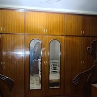 غرفة  عراقية تزكام ملحق نضيفة صاج  للبيع سعرها 600 بيها مجال 077345105...