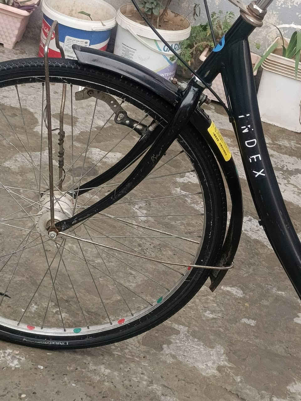 السلام عليكم بيسكل للبيع عبدالحليم حجم26(السعر خاص) جداًجداً نضيف الرقم***********
