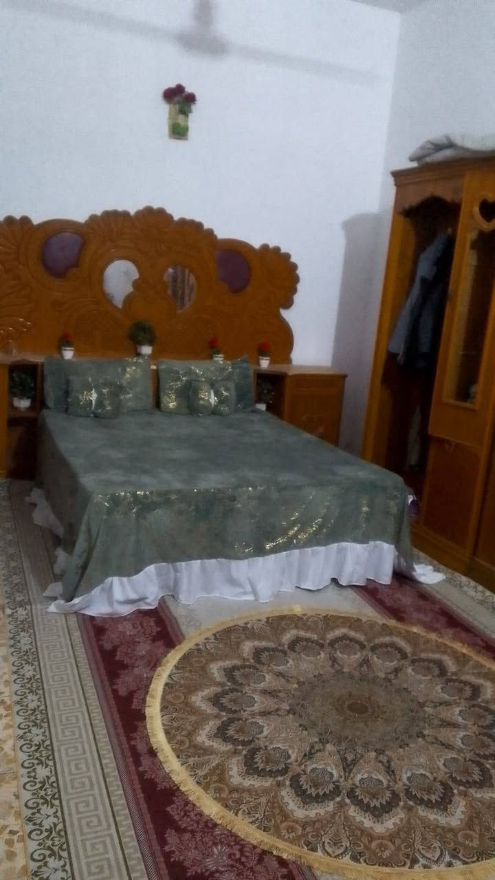 دار للبيع المساحه ١٣٠متر موقع ممتاز مكان حي العسكري الغربي
***********
