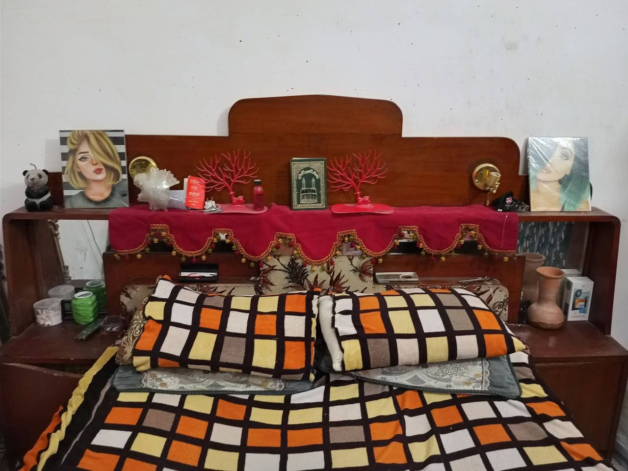 السلام عليكم ورحمة الله
غرفه صاج للبيع

كنتور 6 ابواب 

للبيع السعر 350 وبيهه مجال 

الفلوجه حي المختار للاستفسار ***********
