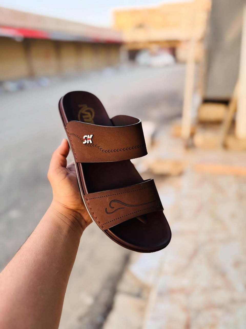 #جديدنا_في_محلات_ابو_زهراء_العبيدي_تكريت 

#شحاطه_رجالي💁😍


**إذا كنت صاحب هذا الإعلان وتريد حذفه لأي سبب، رجاءا أرسل رسالة إلى الدعم الفني**