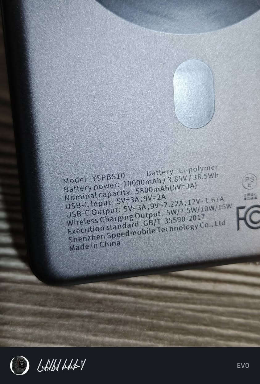 جديد غير مستخدم 
MOVESPEED
السعة: 10000 مللي أمبير
 يدعم الشحن المغناطيسي اللاسلكي بقدرة تصل إلى 15 ويدعم الشحن السريع بقدرة 20 واط عبر منفذ Type-C (PD).


**إذا كنت صاحب هذا الإعلان وتريد حذفه لأي سبب، رجاءا أرسل رسالة إلى الدعم الفني**