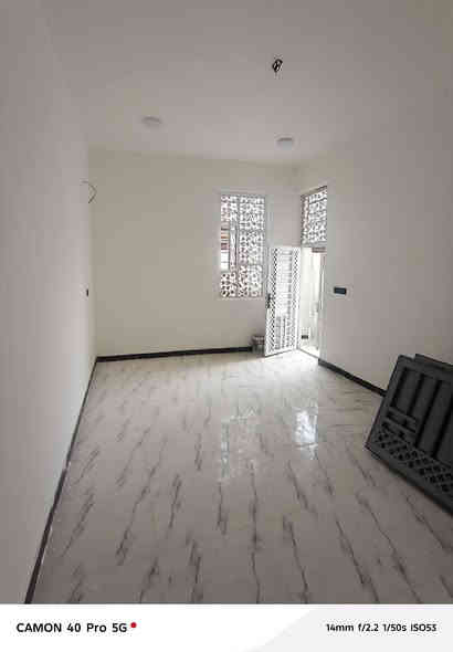 يا الله بيت زراعي مساحه 100متر  الموقع 

سديناويه شارع ابو مهدي المهندس قرب الدله 

تفاصيل البيت طابوك صب كونكريت بناء جديد 

غرفه وصاله ومطبخ وديوانيه ومنـور وحمامات داخليه خارجيه

كامل الخدمات مجاري كهرباء  قريب عل تبليط 

سعر 55 وبي مجال

 للاستفسار ***********

      _______________________________
عندك #بيت للبيع او #للايجار دزلي تفاصيله وسعره ع الخاص بيع وإيجارات سريعه ان شاء الله والتسهيل من الله / تفضلوا خاص اوالاتصال على الرقم التالي 
      _ _ _ _ __***********_ _ _ _  __
                 مكتب الـسـلام للعقار
