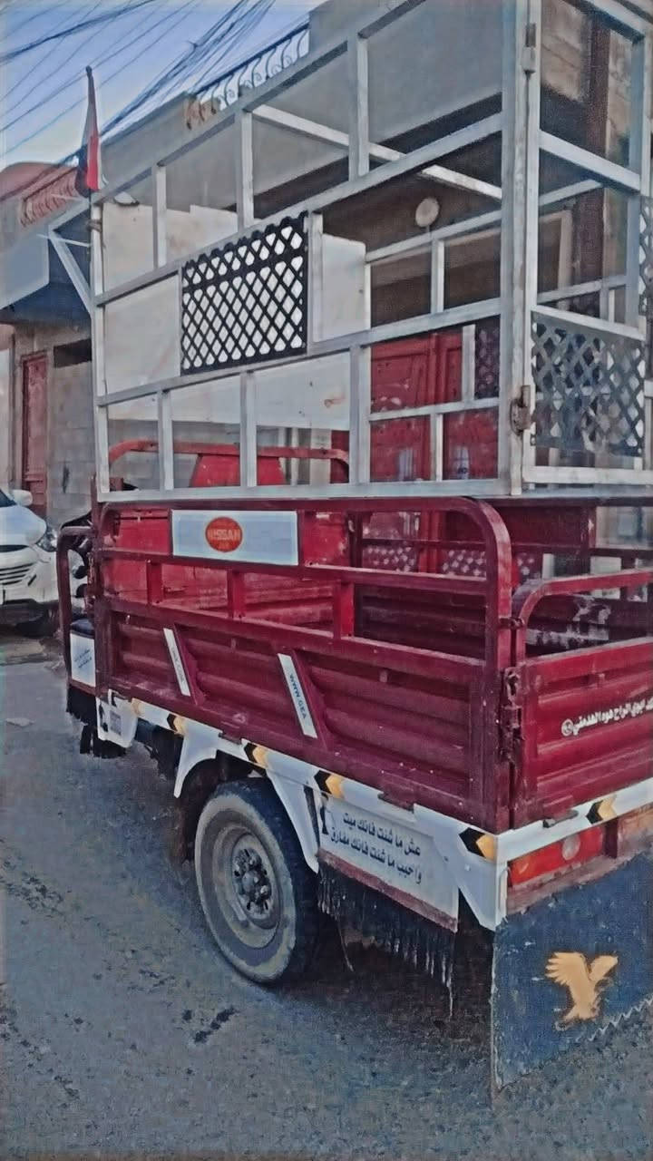 السلام عليكم ستوته للبيع نضيفه وجديده بشكل ستوته كاعده وكامله من كلشي من ويرمنيه وسلف وباتري كلشي بيه الستوته جديد محرك ما تسمع صوت خلاص انطيك كلشي شرط بيه اوراق كامله مكمله ما موجود خاص خابرني وادلل ***********
