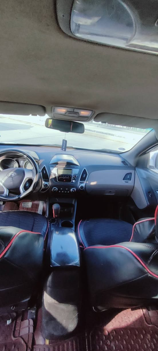 تكسون موديل 13فول بدون ضرر بدون صبغ  مكلف بالنشر رقم صاحب السياره   ***********
