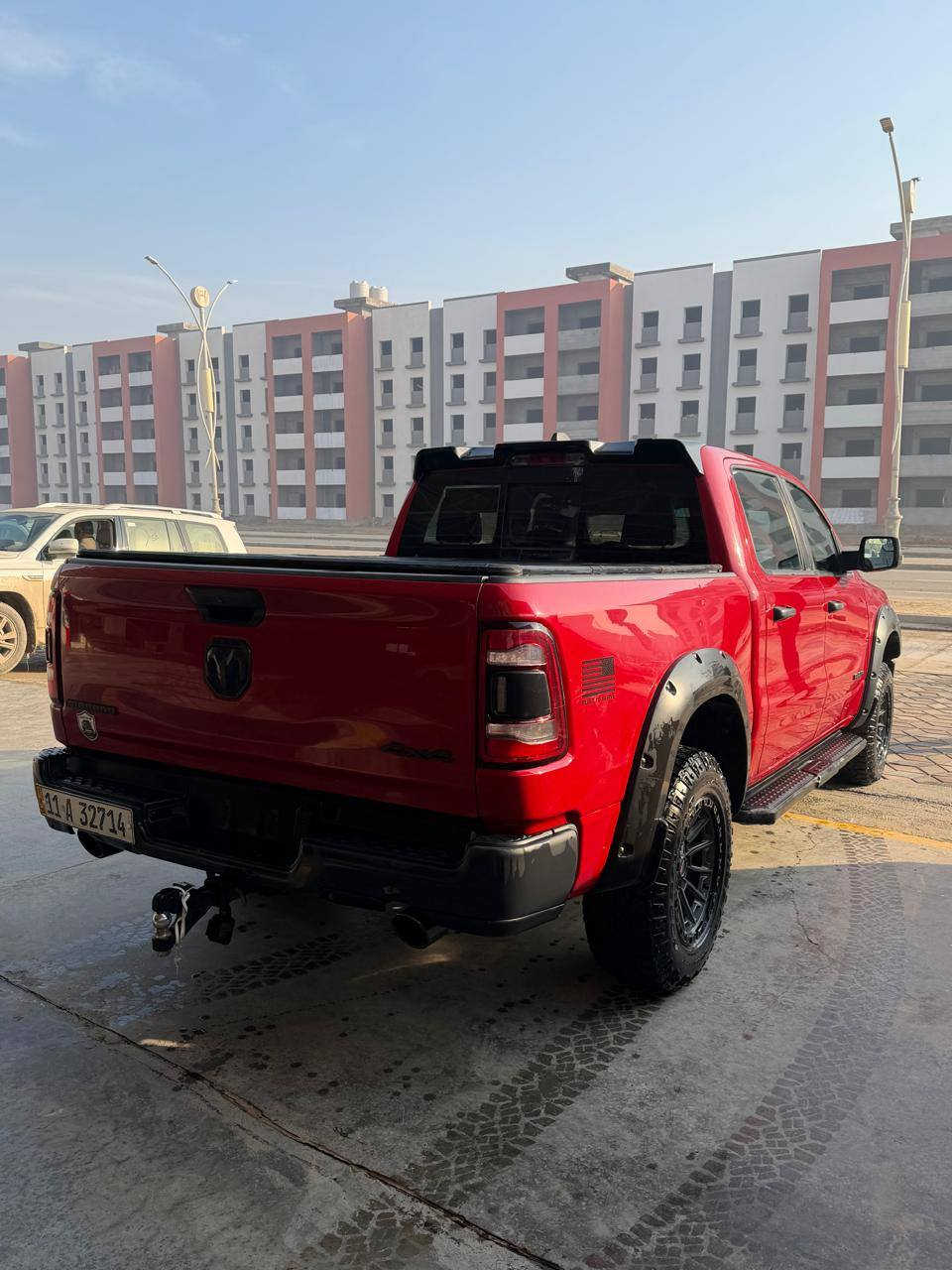 السلام عليكم ورحمة الله وبركاته
تم تخفيض السعر
260 أو مراوس ب سيارة صالون

دوج رام 2022 بك هورن نسخة (bult to serve)

..

حادثها....

جاملغ اليمين مبدل

البنيد مبدل

...

مواصفاتها.....

محرك 5700 ايتورك المرغوب

بدي قصير باب طويل

لون احمر طماطي مميز

رادارات أمامية و خلفية اوتو ستوب

قفل اكسل. اوتو هولد. نزول منحدرات

دفع رباعي خفيف و ثقيل

مري شفط

قاصة * ثلاجة
مانع انزلاق
سحب عربات
مقبس كهرباء خلفي
جام خلفي كهربائي
كشنات جلد و مخمل
هيتر مقود و كشنات 

الإضافات.......

منضومة غاز 180 لتر  إيطالية (يعني كل 10 ايام تفول ب 30 الف) 

ترفيع امامي 2.5 انج

نفخات وايد بدي

تطعيم كاربون فايبر من الداخل

تخم تاير جبلي و تخم تاير ناعم

غطاء بدي 3 طبكات 

هوك سحب خلفي 
.........

رقم بغداد ب اسمي


**إذا كنت صاحب هذا الإعلان وتريد حذفه لأي سبب، رجاءا أرسل رسالة إلى الدعم الفني**