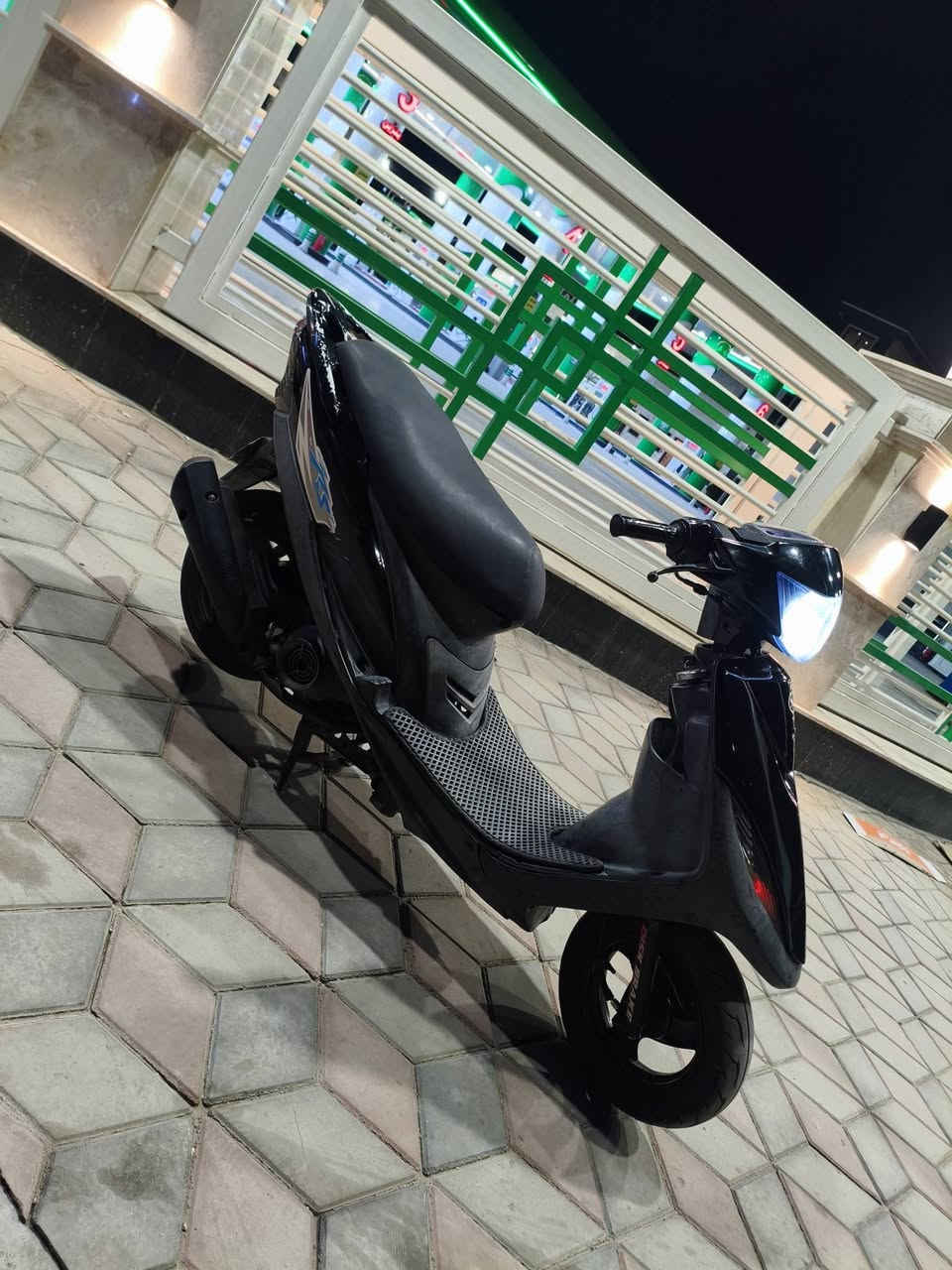 دراجه ماكس عدله الدراجه خير من الله الدراجه ما مفتوحه مكفوله كفالة عامة من تبخير او نضوح جيب فيتر وياك و افحص للصبح كامله ما بيه نقص تعمير جديد الدراجه سعر خاص
*********** مكاني بغداد
