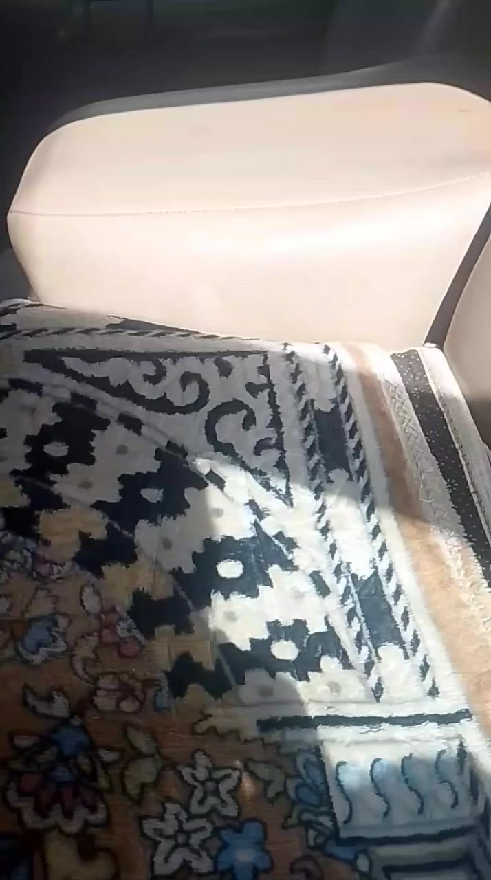 ***********سياره 2002 امريكي كير ومكينه كفاله تخم تأير تبريد شغال سعر 50
