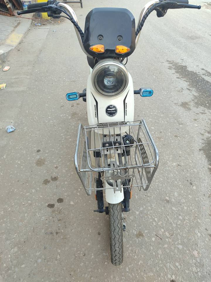 باسكل شحن كله شغال 5باتريات جديد ضمان بي تاير جوبلس حجم 20 كربلاء حي رمضان السعر 375بي مجال *********** كربلاء, العراق
