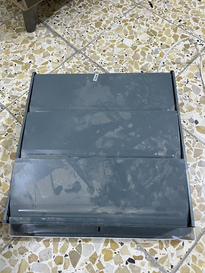 سلام عليكم ساحبه مفرغة هواء جديده ما مستخدمه سعر 25 الف للبيع مكان زعفرانيه ***********
