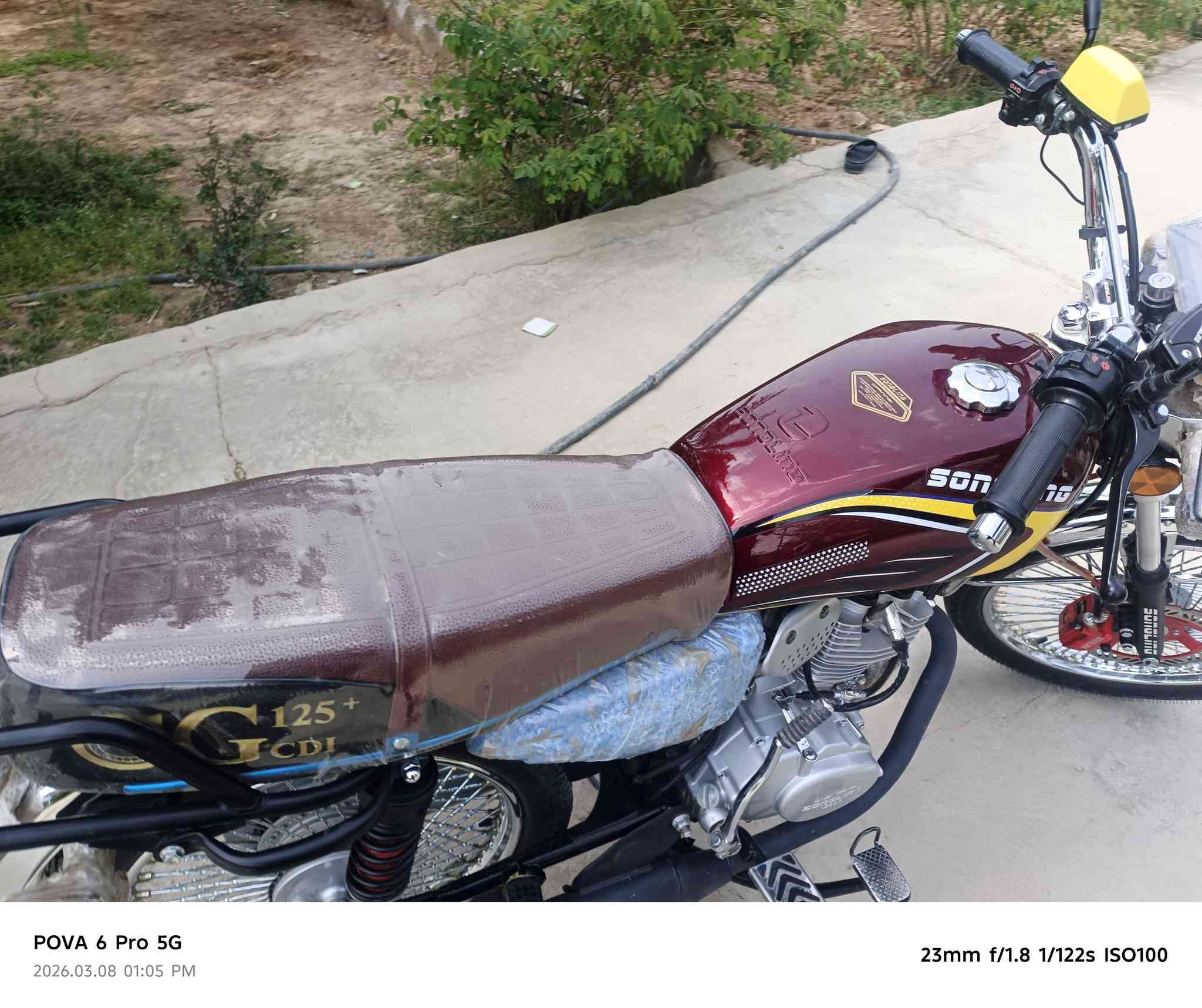 السلام عليكم تايكر 26 مستعمل قليل سعر 750 وبيه مجال وياه 3 اوراق الرقم ‏‏‪***********‬‏
