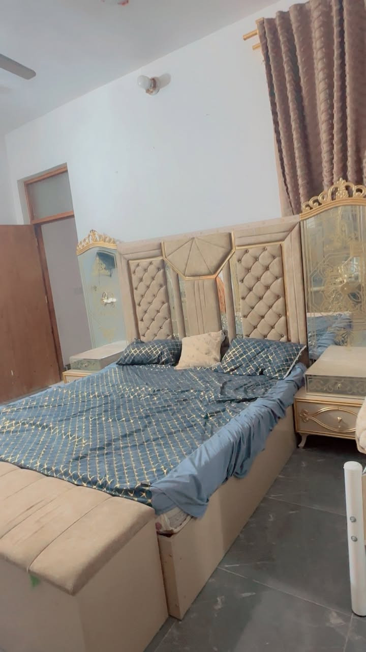 غرفه تركيه ماخذتها ب٣ الا ربع اريد ابيعها ومستعجلة اضرار جداً جداً بسيطه تجي وتشوفها 
ب٨٥٠ بيها مجال للشراي فقط.مكان بغداد جسر ديالى لجديد منطقة الكرغوليه


**إذا كنت صاحب هذا الإعلان وتريد حذفه لأي سبب، رجاءا أرسل رسالة إلى الدعم الفني**