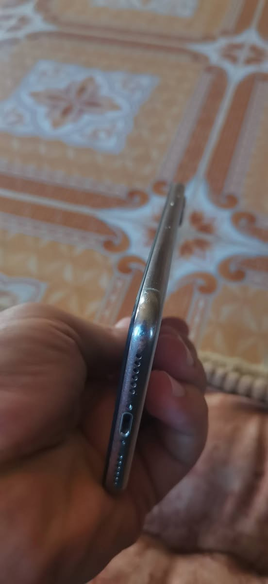 اكس عادي
ذاكرة ٦٤
فيس اي دي واكف
شاشة مبدلة نوعية اصلية اوليد
بطارية مبدلة اصلية مرفوعة ٩٥٪
الكاميرا الامامية بيها غواش بسيط اثر تراب
باقي كلشي شغال سماعات لاقطة كلشي
سعر ١٠٥بي مجال بسيط


**إذا كنت صاحب هذا الإعلان وتريد حذفه لأي سبب، رجاءا أرسل رسالة إلى الدعم الفني**