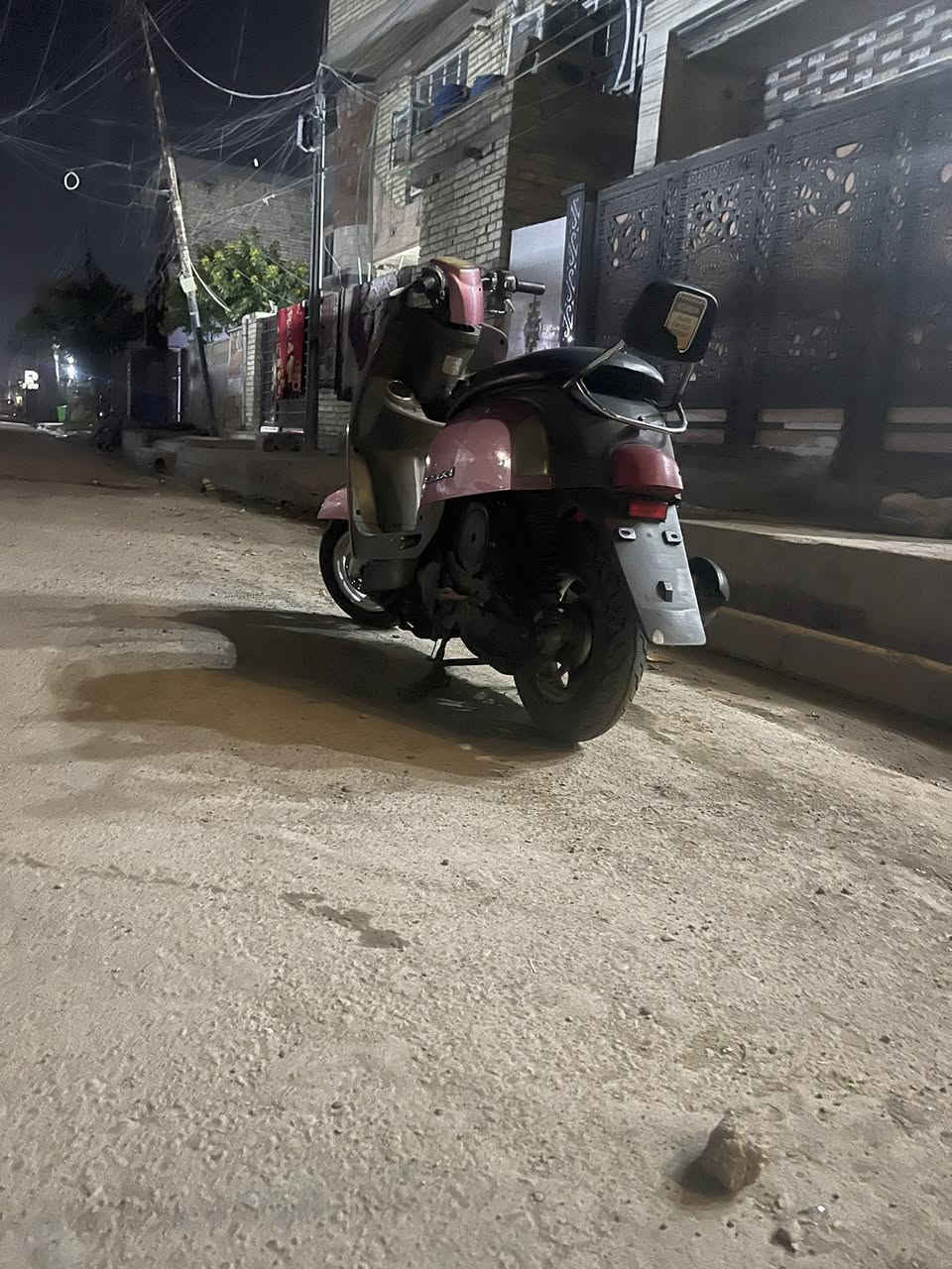 سلام عليكم 
بوليس للبيع 
لايت عالي ناصي
مكينه لا مفتوحه ولا مجفته
دراجه كفاله عامه
دراجه نضيفه 
السعر 400وبيها مجال 
مكان بغداد الدوره أبو الدشير 
الرقم ***********
متواجد على الواتساب 
وعلى الفيس❤️💕🫡
