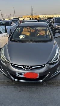 الالنترا ١٦ وارد امريكي مكينه ٢٠٠٠ دوش بيها باب مبدل سياره حلو وكاعده ...