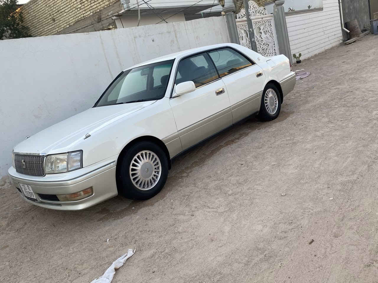 للبيع فقط
السياره كفاله عامه من كلشي
النوع راس الثور فلات
الون ابيض لولوي 
رقم الأنبار نكليزي بسمي تحويل ثاني يوم
مكينه3000فيشتشن توني مصعده
غرفه 2000زيرو
كرستال اصل 
سستم سماعات فول 🔊 
دمام خلفي بلادي 🔊 
تحويرت نجف فوك وجوه مشط اباجي
دشبول يسره بلاد
تخم تاير جديد
تخم ويل ليزري جديد 
تخم كبات ليزريه جدد
نيكلات اصليه
دليل امامي كرستال
سنتر لوك شغال 
…………………………………………………… السعر ٨٨…
سياره جديده وحلوه وجاهزه من دعاميه للدعاميه كل نقص مابيه 
العنوان نجف لأشرف 
لاتصال***********
