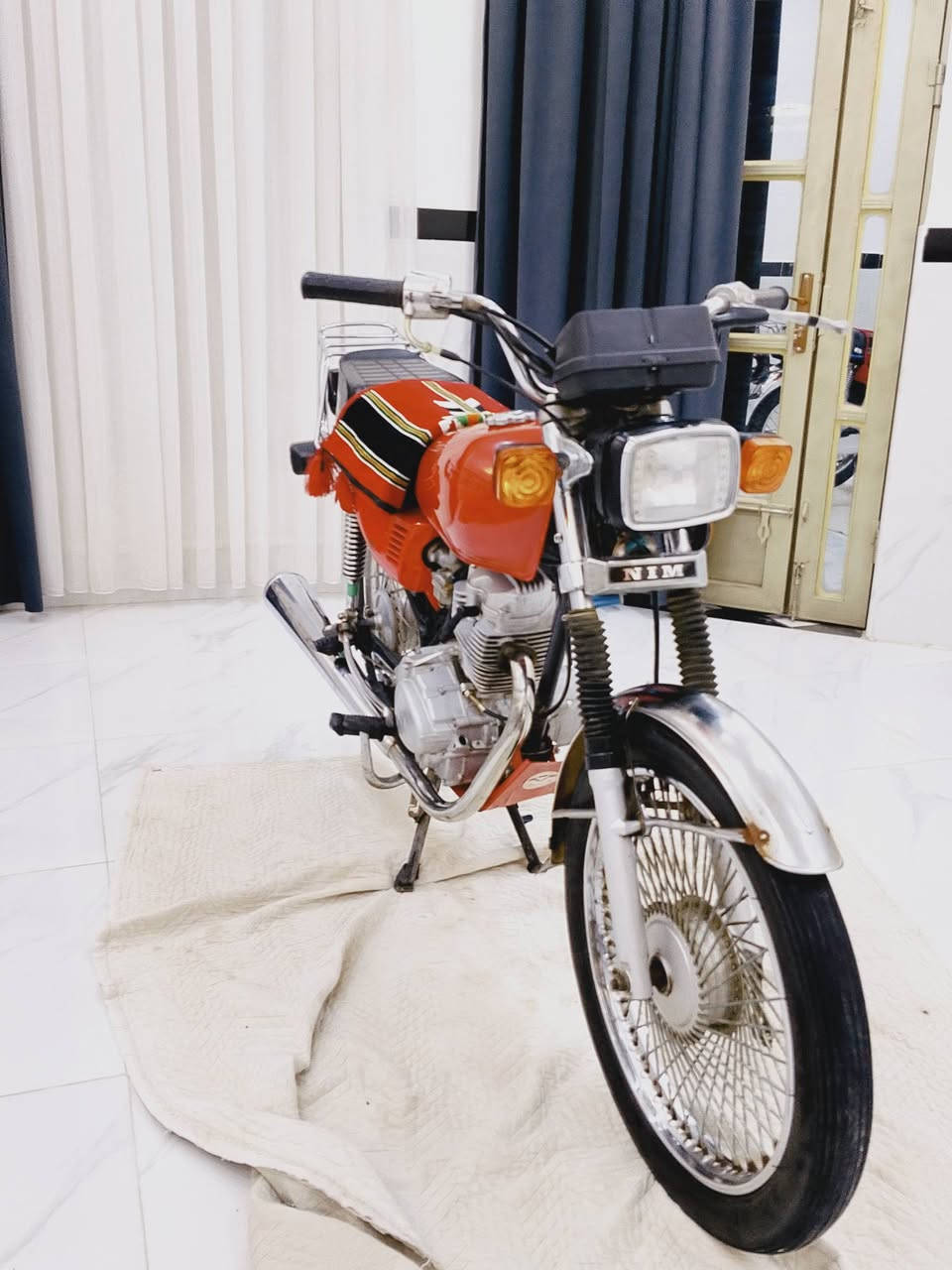 السلام عليكم 
دراجه نامه امتياز 
موديل 19 تعمير 23 
دراجه نضافه خير من الله 
دراجه اصوليه السعر 700 
مكات كوت وافدين
وبيه مجال رقم الهاتف *********** خاص
