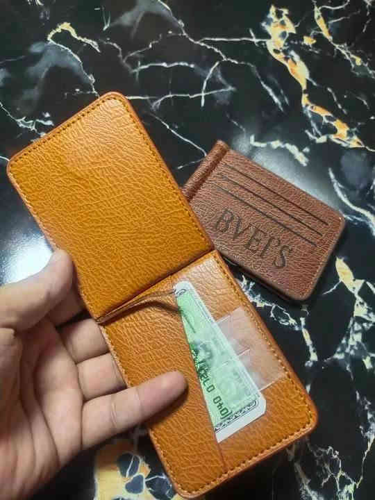 أرقى المحفظات الرجالية الجلدية الأنيقة والمتميزة 💯✔
محفظة باجات + نقود 👍
متعددة الاستخدام 💯✔
.........
5.000  دينار فقط
.........
🚕🚕متوفر توصيل لجميع المحافظات🚕🚕
.........
رمادي شارع التجنيد . خلف مستشفى الصفوه 🚦🚥🚦 
قرب تقاطع الصياغ او قرب جامع الحاج كسار
☎️***********☎️
☎️***********☎️
