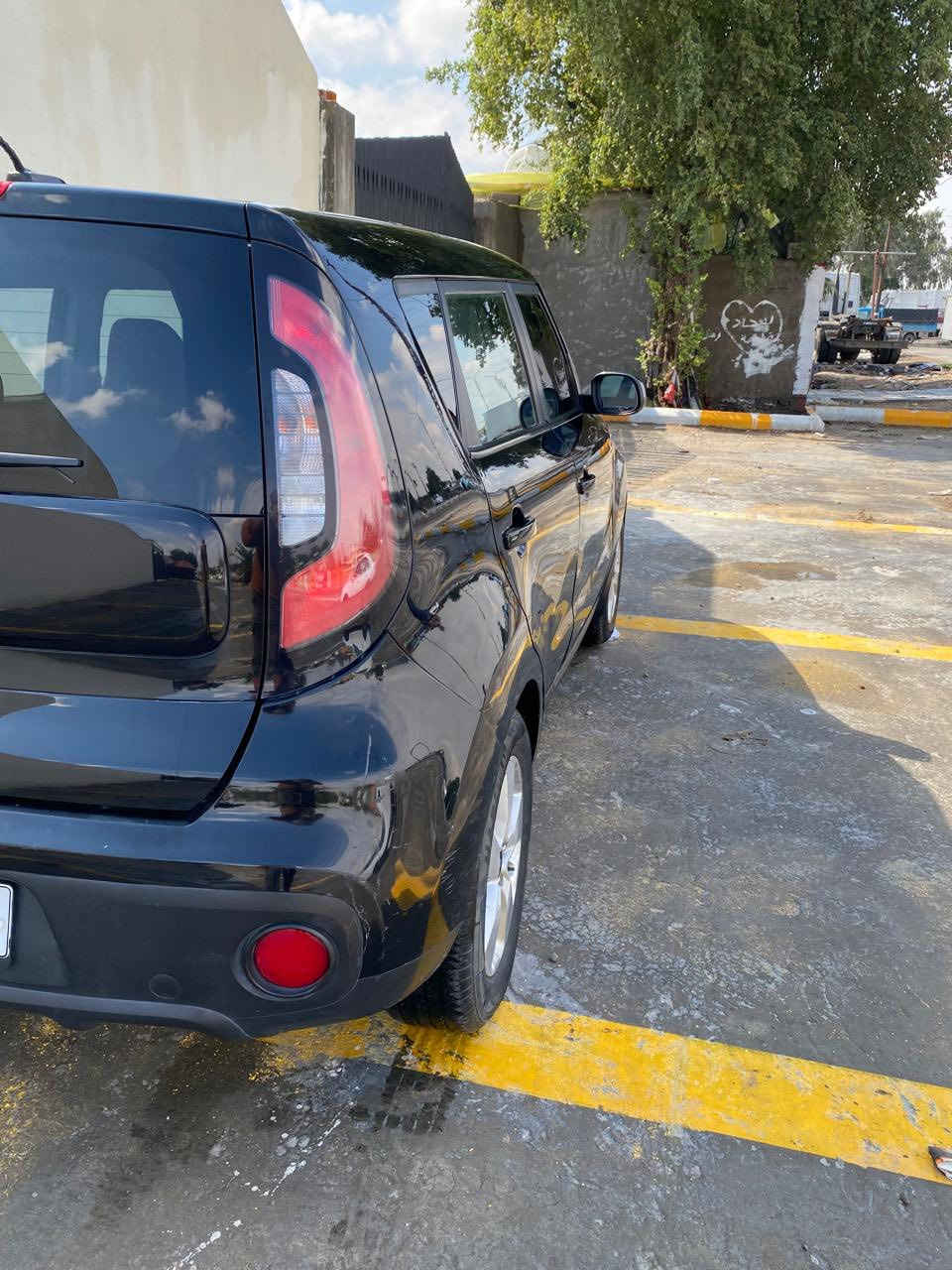 سلام عليكم صول موديل 2019حادثه بنيد اوجاملغ بدون دواخل وارد أمريكي 🇺🇸 جاهزه السياره بسمنه صورالسونار بلصور رقم اسليمانيه تخم تاير تبريد تدفئه شغاله أي نقص مابيه السعر 102 اتصال ☎️ فقط السياره كلش بيه شغال مماشيه هواي اتصال ☎️ *********** مكاني بغداد
