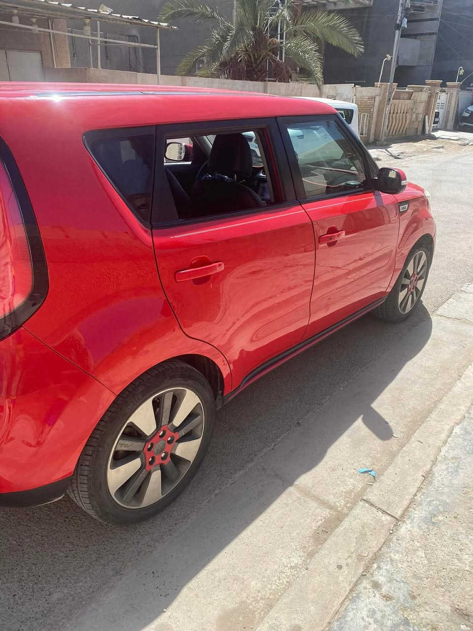 موديل 2017 رقم بغداد الماني
حادثها موضح بالصور بيع او مرواس سيلتوس تيربوا 
محرك ١٦٠٠ توربو 
كير ٧ سرعات
بانوراما
كشنات جلد  
‏‎كشنات اماميه خلفيه تدفئة
كشنات  الاماميه السائق و الجنب السائق  كهرباء و ثلاث حركات تحكم 
سستم صوت HAMAN& KARDON 
 اثنين دمام بالدشبول و بالصندوق بلادي 
نشره داخليه ٧الوان بالابواب و السماعات الجانبية
‏‎ عدادات ليزرية
 شاشه عرض ذكية Hd
كامره خلفية 
نظام التبريد بيانو تحكم الالي و يدوي ٩ سرع 
المري الجانبيه اشاير و تحكم و ايضا تنفتح عند الاقتراب و بيه ثلاث حركات 
‏‎ الاناره الداخليه لد ثلجي 
السياره بصمه دخول و بصمه صندوق و بصمه تشغيل
ترحيب عند الاقتراب من السيارة 
‏‎ ويل كروم رياض حجم ١٨ ا ٤ دسك 
لد امامي نهاري و لد خلفي نهاري
لايت زنون بلادي 
‏Sport و Normalانظمه قياده 
نظام مانع تزحلق 
اربع جهات تحكم مع كروز سرعه 
تدفئه استيرن 
 تبريد ذكي ينخفض عند استقبال اتصال ***********
رقم بغداد بسمي تحويل ثاني يوم
سعر علق ب1 رد تلقائي
