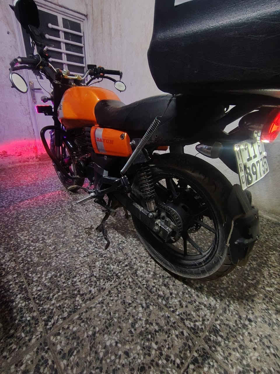 سلام عليكم دراجه دايوان لاتي موديل 23 مكينه مكفوله كفاله عامه مرقمه ورقمه بغداد دراجه خير من الله وسعر 2150 مكاني خلف حيءور ***********
