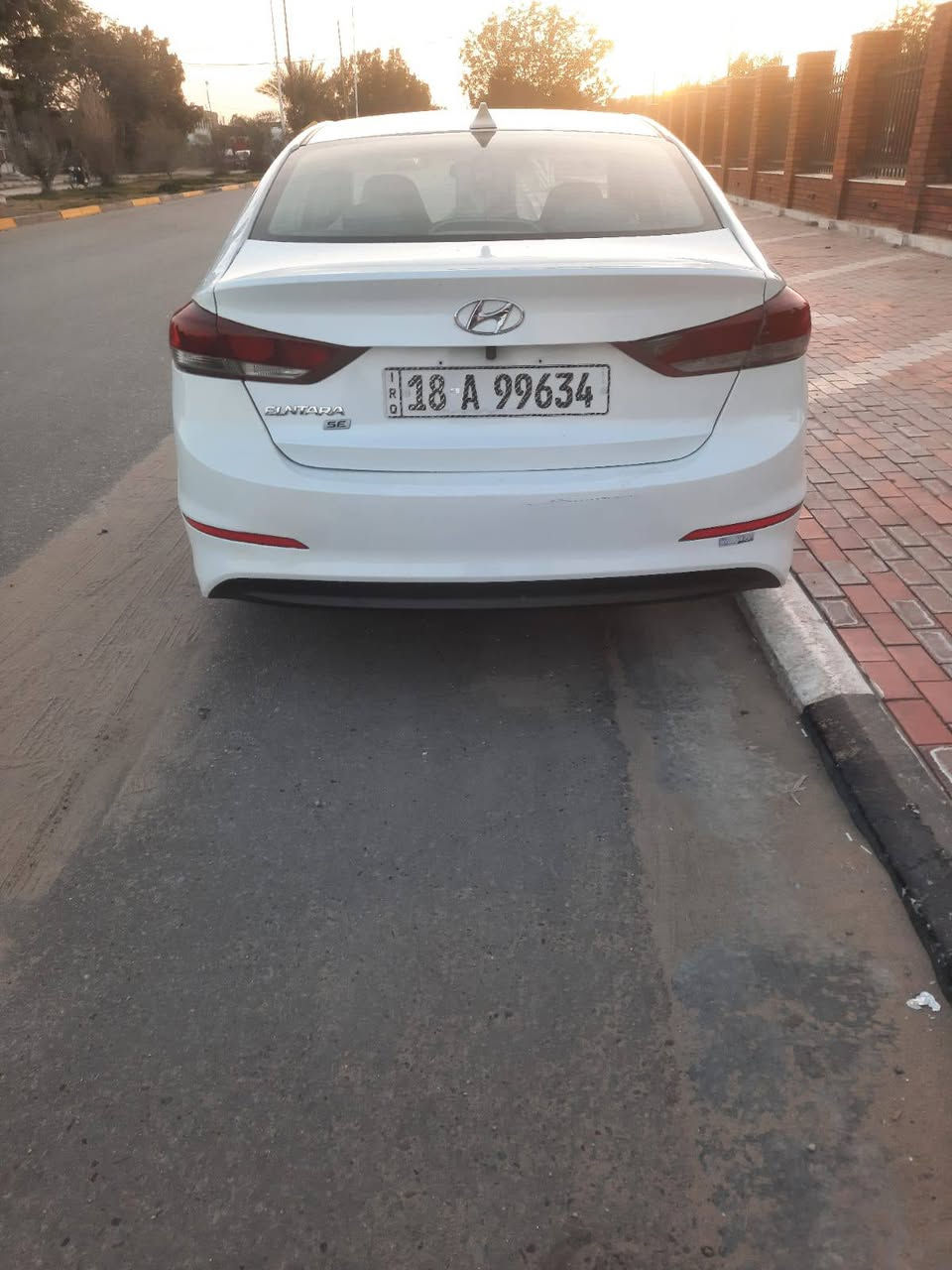 الانترا موديل 2017 وارد أمريكي بيهه أربع قطع صبغ بدون دواخل مكفوله مكينه وكير وحداديه السنويه 2030السعر 110وبيهه مجال المكان كربلاء الاستفسار‏‪***********‬‏
