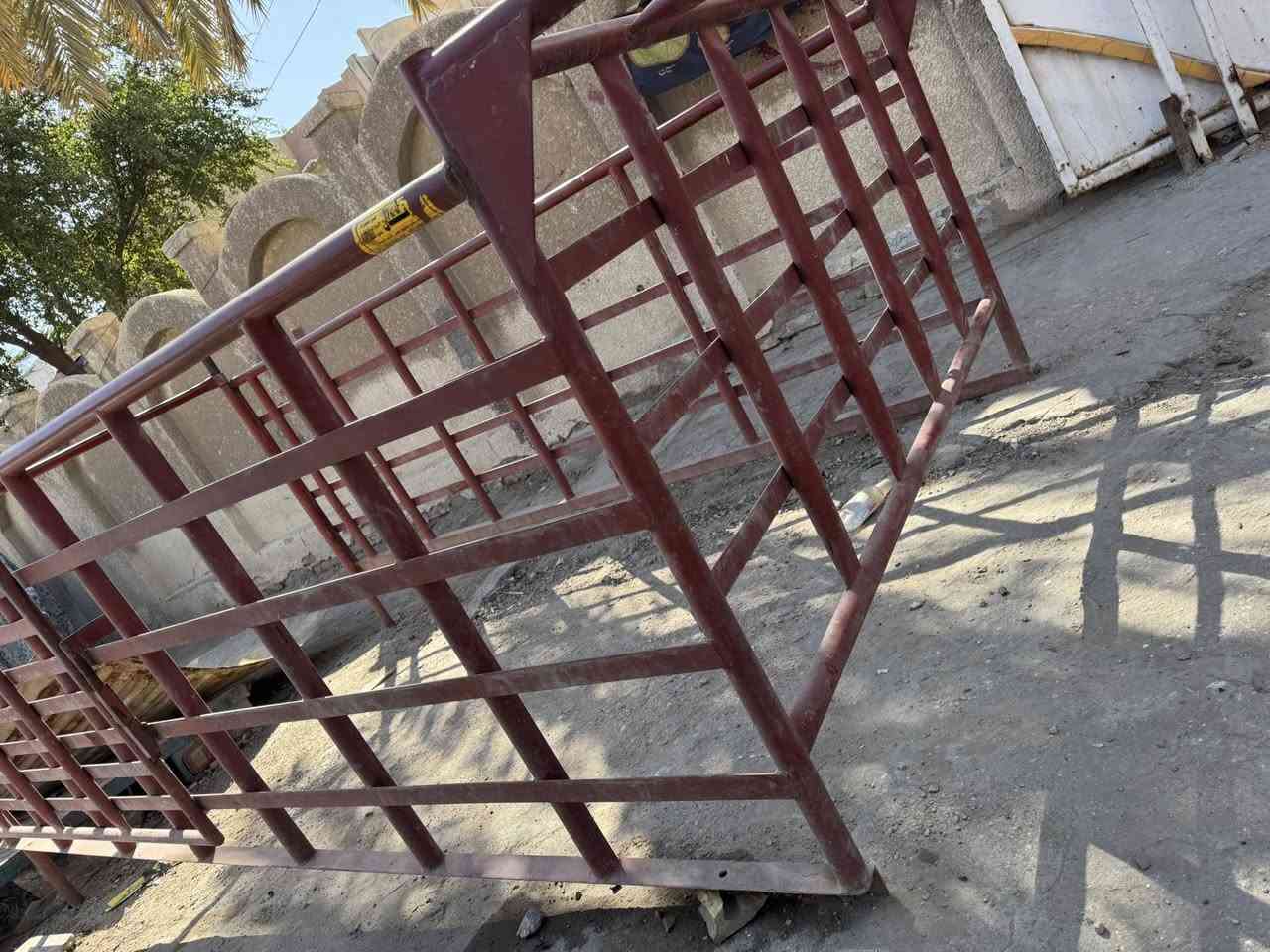 محجر مال كيا فحل تفصال جديد مابي خياس السعر 450 ، ومحجر مال كيا ام عيون او فونتيره 7 جنكال سعره 200 
العنوان بغداد البلديات 
الهاتف ***********
