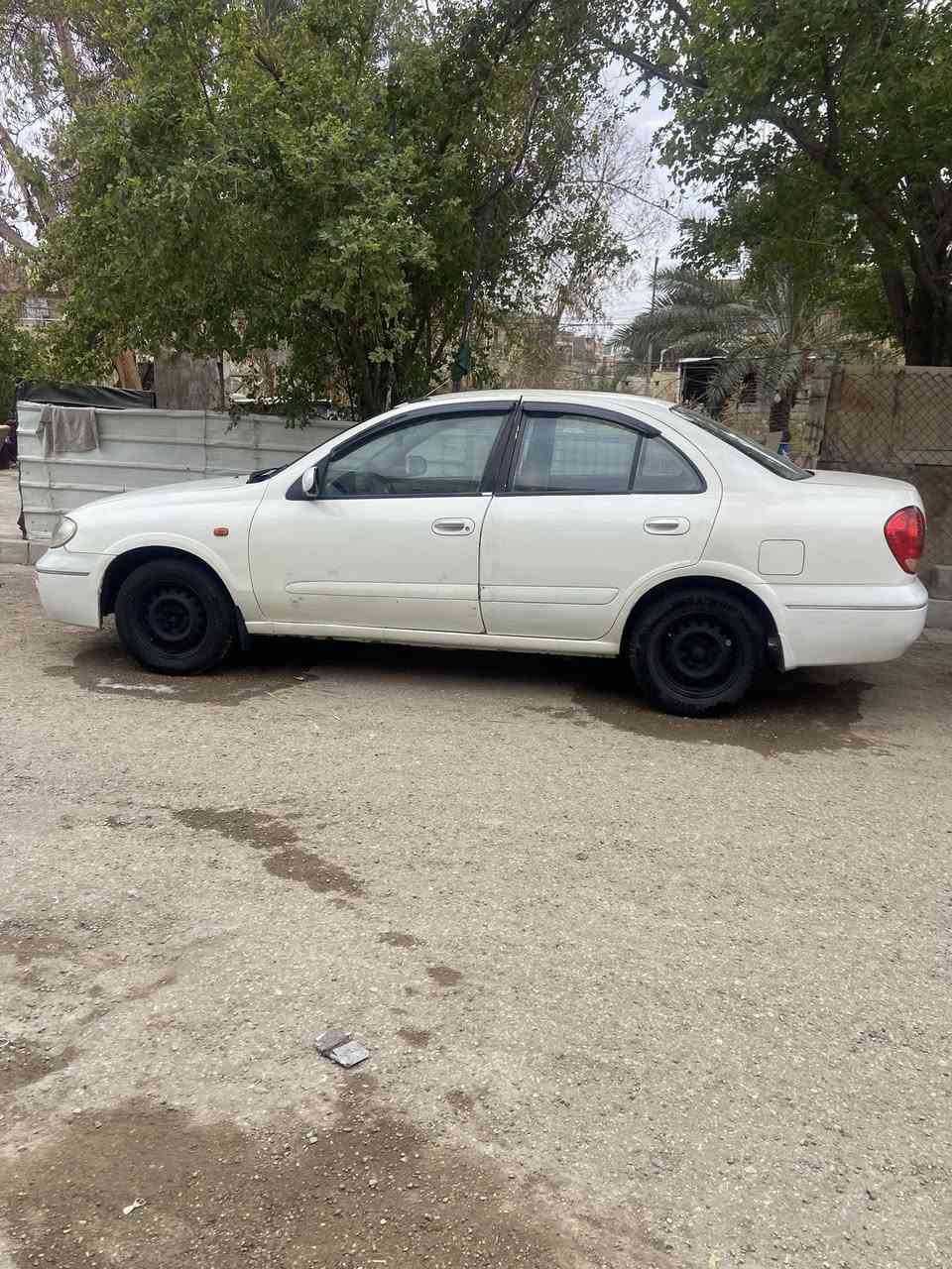 السلام عليكم
للبيع نيسان سني ياباني أصل موديل 2008 محرك قبغ اسود كير اوتو أربعه جام كهربائي 
تبريد شغال 
كير ومحرك مكفولات 
صدر امامي وخلفي نص عمر
رقم بغداد إنكليزي سنويه بأسمي 
كهربائيات شغاله 
سنتر لك ريموت شغال
السياره بيها ضربه جاملغ وباب السايق واصل لغد يعني القيطان مال لغد مصلح واضح بالتصوير 
أبيع مصبوغه حزام ماعدا القماره 
السياره بيها نقوصات جدا بسيطه 
السعر 80 مكاني بغداد ***********
الشراي يدلل
