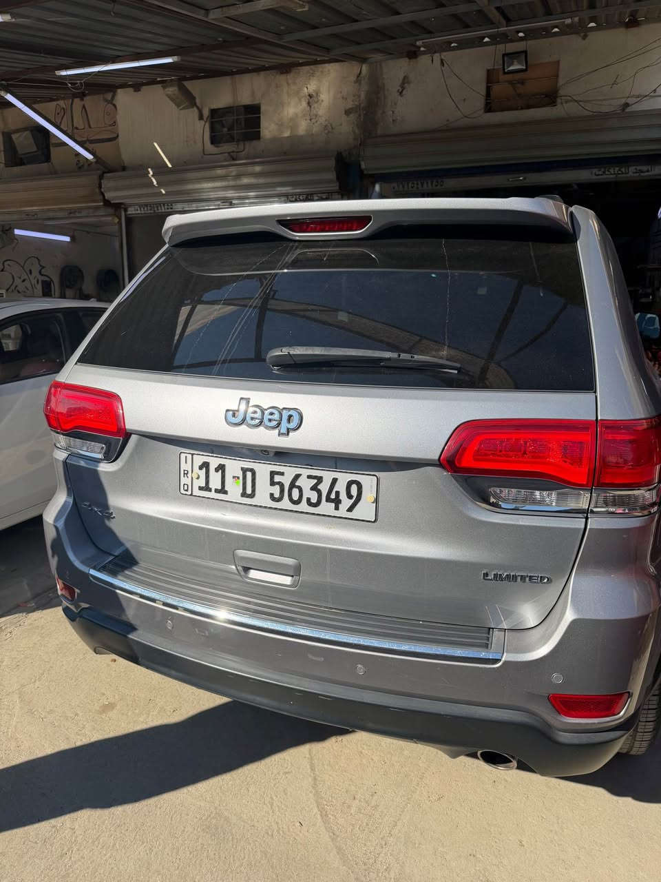 جيب كراند شيروكي لمتد 2018 فول عدا الفتحة بسعر 193$
رقم بغداد الدولي باسمي تحويل مباشر ..
محرك 6 سلندر 3600

سيارة جاهزة مابيها اي نقص شغل واطلع 
صبغ جاملغين امامية وبنيد صور الحادث بالمنشور 

السعر 193$ ورقة فقط ✅

مكاني بغداد الوزيرية للاستفسار *********** بغداد, العراق
