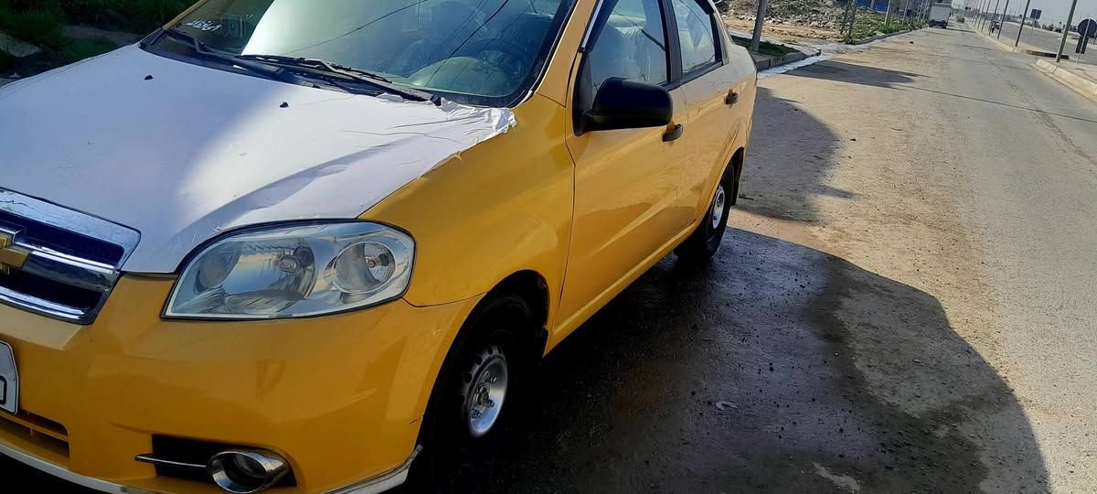 السلام عليكم افيو كوري 2011الشركة العامه محرك استر كير عادي تبريد شغل شاشه داخل كلو تمام السياره بيها صبغ جمالغات الامامي والدواسات رقم انبار انكليزي بسمنا سنويه وهزه جديد ابيع اقساط مقدمه 30وبلشهر 2السعر الكلي 68الشراي يتصل على رقم ***********
