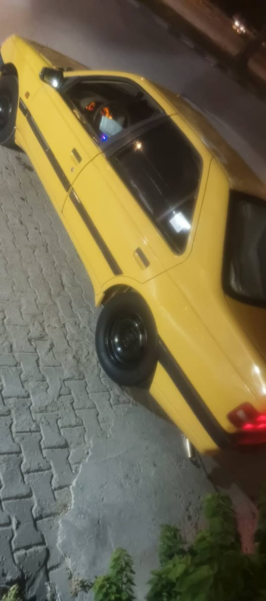 بيجو 405  لبيع اريده 25 ورقه بيه مجال  استفسار ***********
