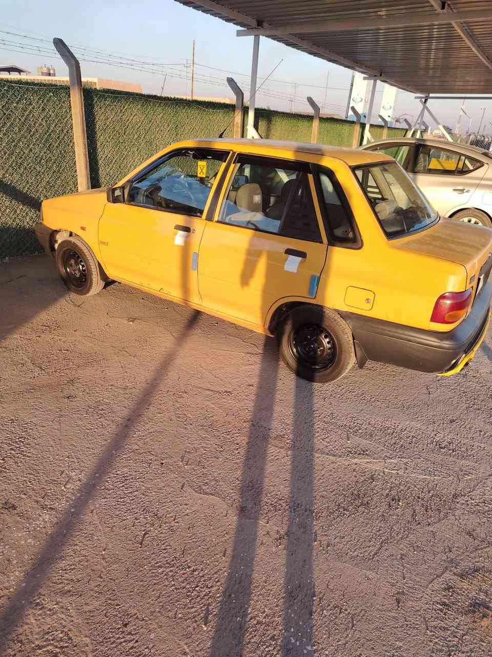 سلام عليكم سايبه للبيع موديل١١ مكينه وكير حداديه كهرابيات كله نضيف سياره جاهزه كبل للشرع سنويه ٢٠٢٧ شواصي نضاف بكاني بغداد مشتل الهاتف ***********
