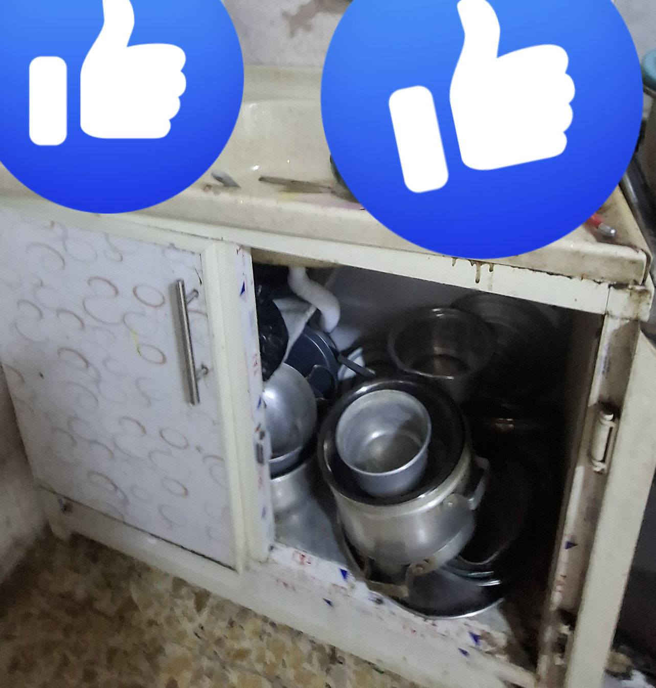 للبيع ٣ قطع اي استفسارات ع الخاص 
الحريه الثالثه


**إذا كنت صاحب هذا الإعلان وتريد حذفه لأي سبب، رجاءا أرسل رسالة إلى الدعم الفني**