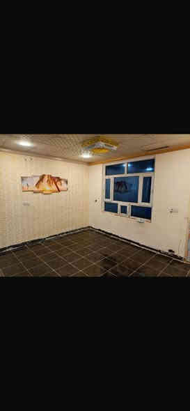 🏘🏘بيت للبيع ديالى خانقين / حي اليكيتي خلف الملعب فرع قبل مدرسة اشتي وكانياو 
طابو صرف طابقين مساحة 100 متر 
واجهة 5 متر والنزال 20 مقابل البيت حديقة بالخريطة 
طابق الاول 
استقبال وصالة داخلية ومطبخ ومجمع صحيات داخلي وخارجي 
طابق الثاني 
2 غرفة نوم واحد ابطن الثاني ومجمع صحيات 
السطح اشتايكر 

السعر / 68 مليون بي مجال بسيط  

للأستفسار اكثر اتصال بالارقام فقط 
***********
***********
مكتب فريا موفق للعقار
