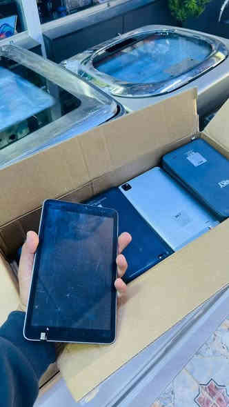 بعيداً عن الانتخابات وصلتني وجبة  ايبادات سكاي 
ذاكرة 32 فول بالسلاسة و السعر 50 الف العدد قليل 
متواجدين للساعه 10 ليلاً معرض ضياء شارع الخليج مقابل مرطبات زهرة الخليج 
***********
