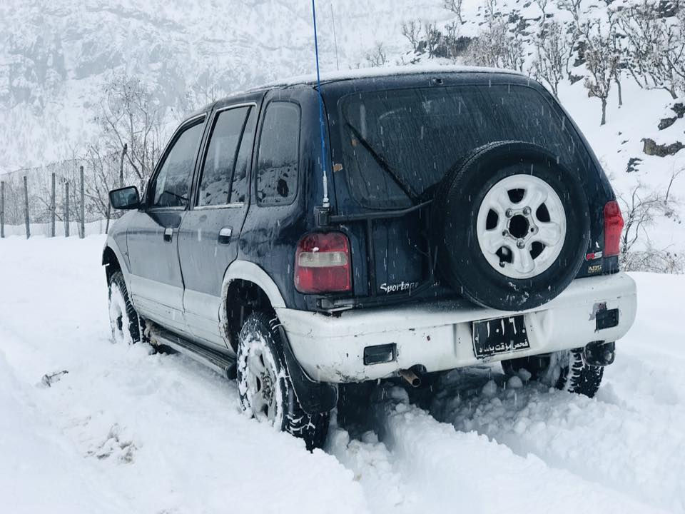 بۆ فرۆشتن هەشتوباخ دەبڵ ئەکسل بەشەرت خازوو بەنزین ژم***********
